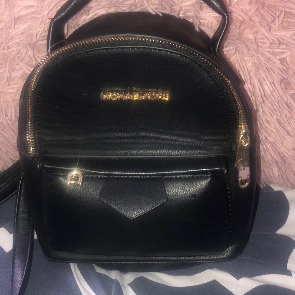 Black Mini Michel Kors bookbag